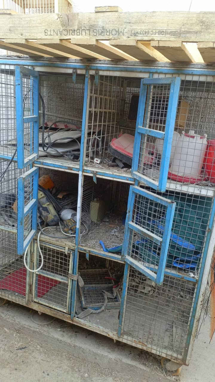 خانة ام 6 حديد ثقيل شغل درجة اولى السعر 125 مكان بغداد الشرطة الخامسة منطقة الدوانم ***********
