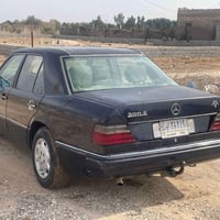 مرسيدس • موديل ٩٣ • رقم بغداد