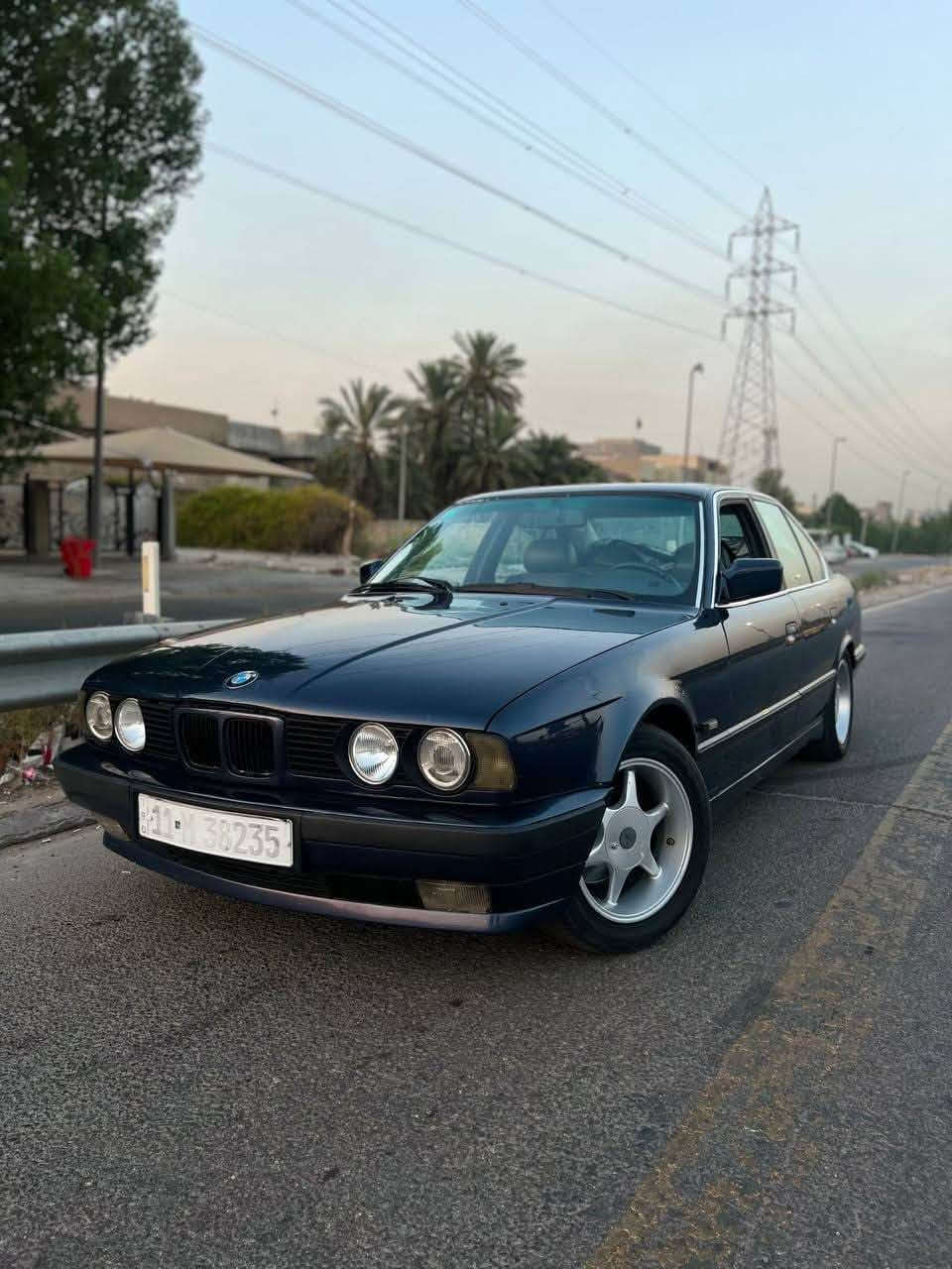بي ام ٥٢٠ • ١٩٩١ • مكينه وكير زينه