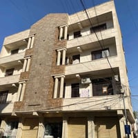 بناية ركن • ١٣٠م • واجهة ١٦م