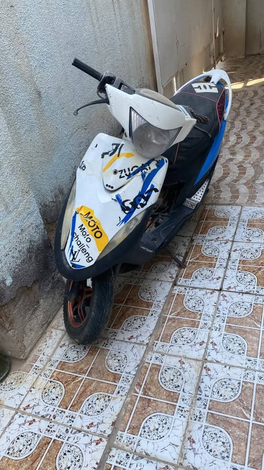 سلام عليكم ماكس عدله دراجه جاهزه نكره سلف شلعه تخبل كهربائيات كلها شغاله السعر٢٥٠ مكاني ابو غريب الشهداء ‭***********‬
