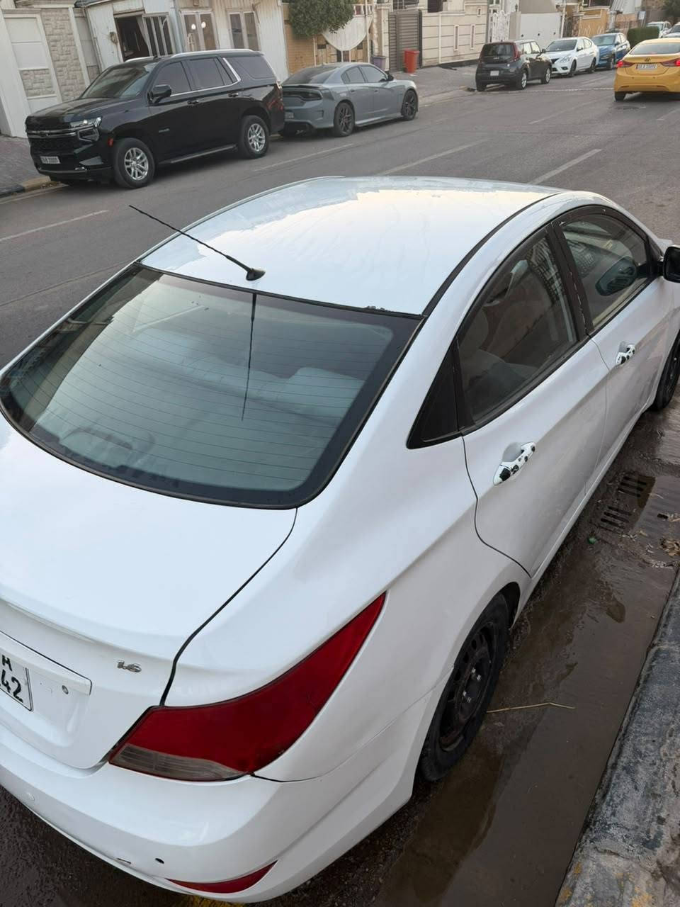 السلام عليكم كسنت البيع 13 خليجي محرك 1600 رقم نكليزي بسمي تحويل وين متريد سياره مكفوله من ضربه القويه بيه ضربه بل جاملغ خلفي شويه من جوه  غير مكفوله من صبغ بيه صبغ سعر 73 وبيه جمال مستعجل على بيع ***********
