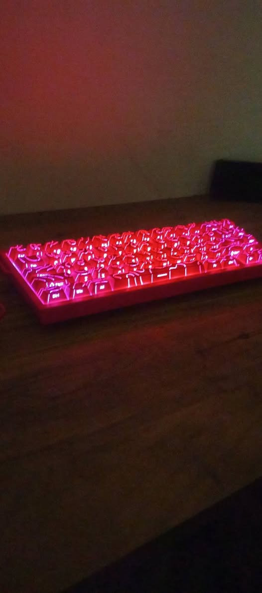 الموديل: Attack Shark X68 HE
نوع المفاتيح: مفاتيح مغناطيسية (Magnetic Switches / Hall Effect) تضمن استجابة فائقة السرعة وعمراً أطول للمفاتيح.
خاصية الـ Rapid Trigger: استجابة فورية وحساسية فائقة للضغطات، ممتازة جداً للألعاب التنافسية.
الحجم المدمج (Compact Layout): كيبورد بنسبة 65% يوفر لك مساحة كبيرة على الطاولة لحرية حركة الماوس.
التصميم: أنيق، حديث، ومصنوع بمتانة عالية ليتحمل الاستخدام المكثف.
السعر: [85]
التوصيل: متوفر لجميع المحافظات
 الاتصال على الرقم: [***********]
[جديد ما مستخدم]
