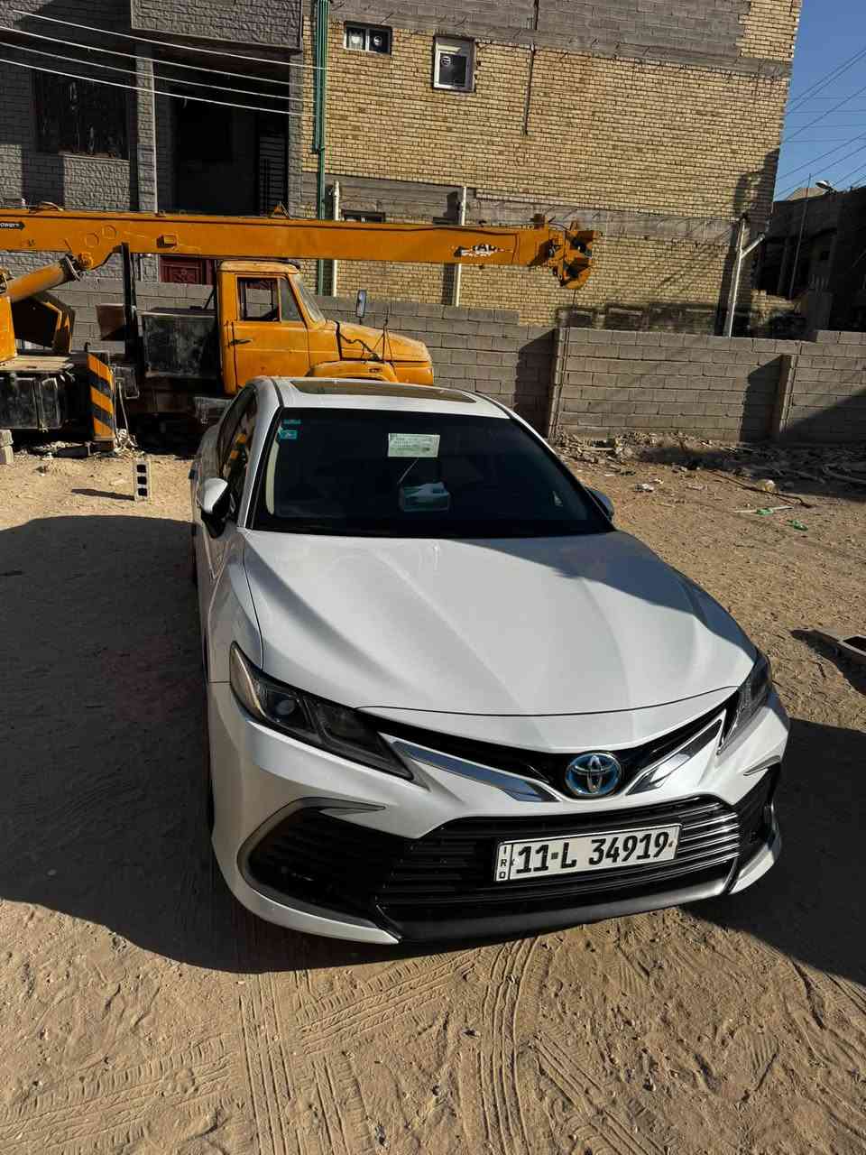 تويوتا  كامري 2024 هايبرد وكاله عبد اللطيف جميل فول 1/1 GLE

ماشيه 40 الف كيلو مكفوله من كلشي   

  فتحه وبرده وكرسي كهرباء وشاحن وايرليس جديدا  

السعر 240   مكانها كربلاء 

الهاتف    ***********

السياره على وضع الشركه واستخدام شخصي على أيد وحده
