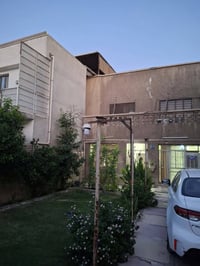 سبع قصور • ٢٢٤م • سند مستقل
