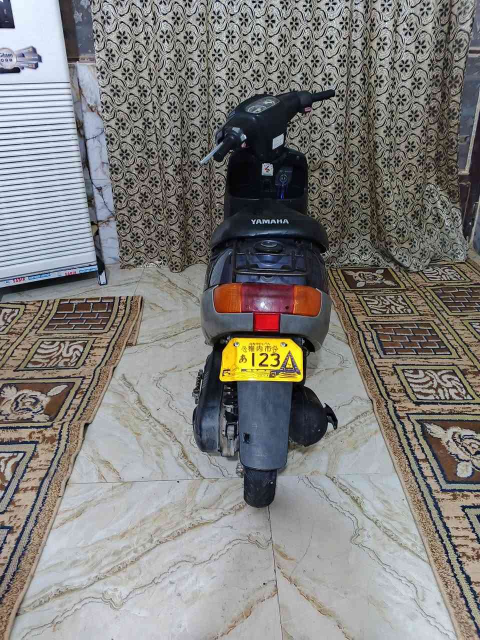 يارب سلام عليكم شباب دراجه بطه موديل 99دراجه بلاديه سلف هندر كامله مكمله مناقصه أي شيء دراجه خرسه الي يريده بخدمته سعره 400مكاني كربلاء حي نضال يم المدرسه ***********
