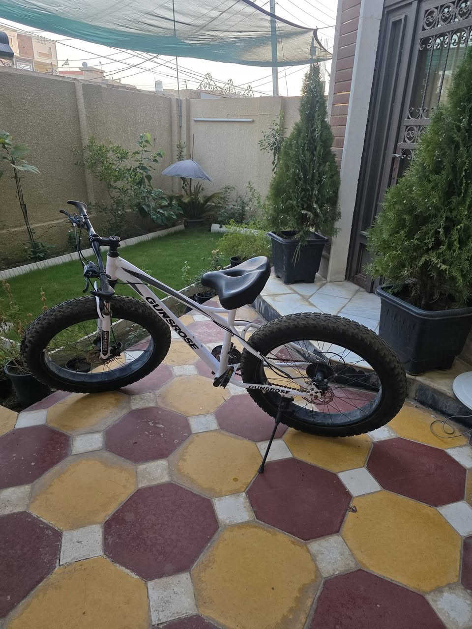 السعر 200
***********
