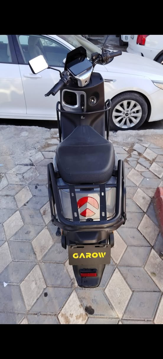 السلام عليكم
دراجة شحن hvs 318 بطاريت 6 مسطرة 32 امبير الشحنه الوحدة تمشي ٥٠ كيلو اربع سرع دراجة نظيفة حيل مكان حي الجهاد بغداد السعر ٨٥٠
***********
