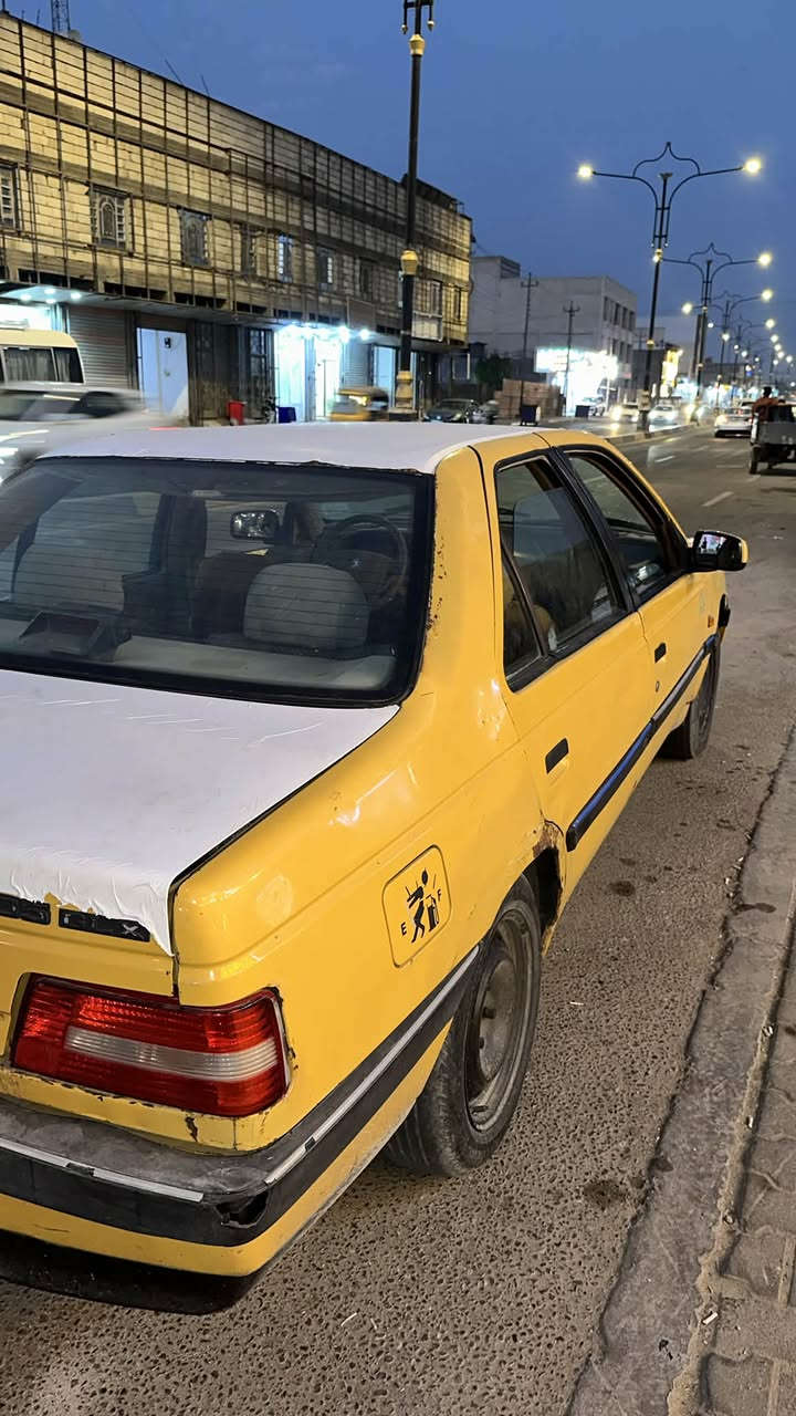 للبيع بيجو 405 راعي موجود ابيع كوم حديد بس أوديك لراعيه ب16 وبيه مجال   ***********
