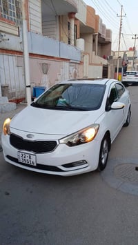 سيراتو VIP • ٢٠١٣ شكل ٢٠١٤ • فتحة سقف