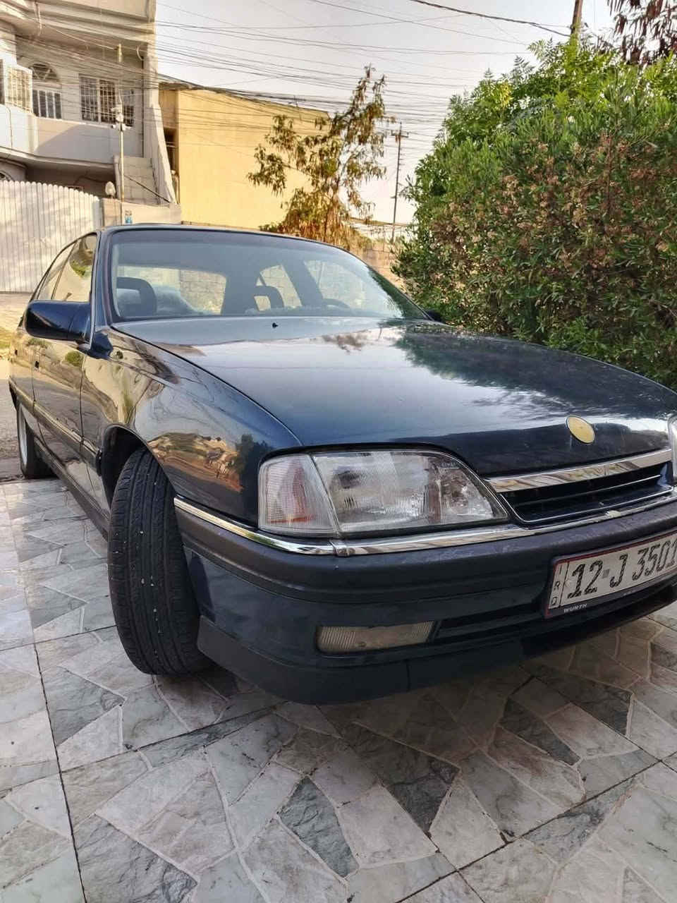 للبيع اوميكا موديل 1991 حجم المحرك 24 صبغ جمايله بدون ضرر محرك كير شرط رقم نينوى 
هزه سنويه جديد بس الشرعي تتكاتب مع الشرعي سياره جديده بدون اي مصرف 
طخم تايرات جديد سلايت جامات كهرب وايرمنيه جاهزه 
للتواصل ***********
