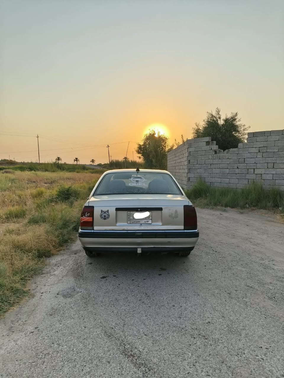 سلام عليكم اوبل اوميكا 1992محرك 2000بلاد كير عادي صدر تخم تاير كله جديد ويل كب رقم انبار سنويه عضم عاج لل 2028 تحويل ثاني يوم السعر 27 مكاني رمادي اتصال ***********

