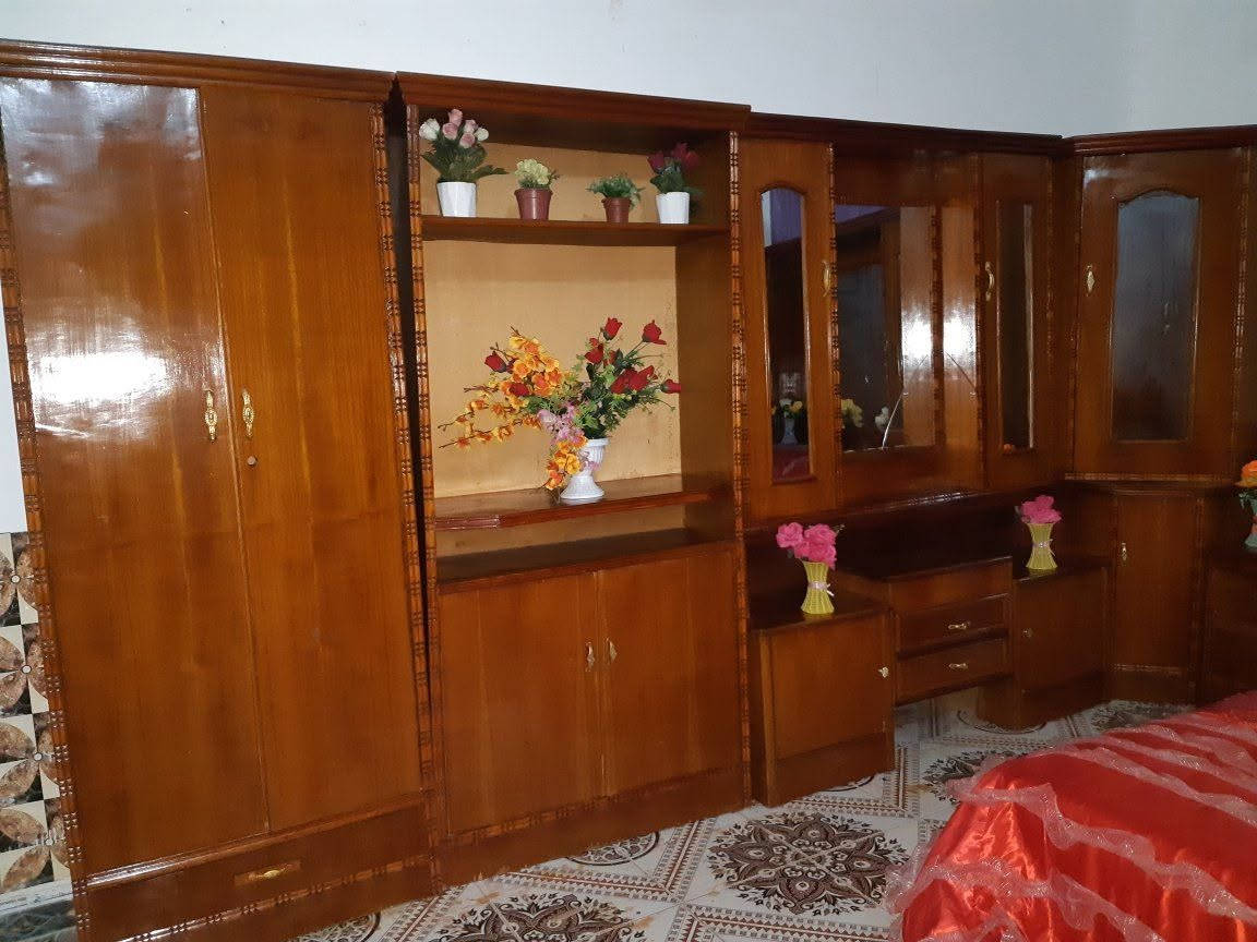 غرفه حطاطه صاج تكمه شغل درجه اولى السعر ٨٠٠ وبيها مجال لشراي العنوان رمادي الجزيرة للإستفسار الاتصال على هاذه الرقم  *********** او مراسلة الصفحه
