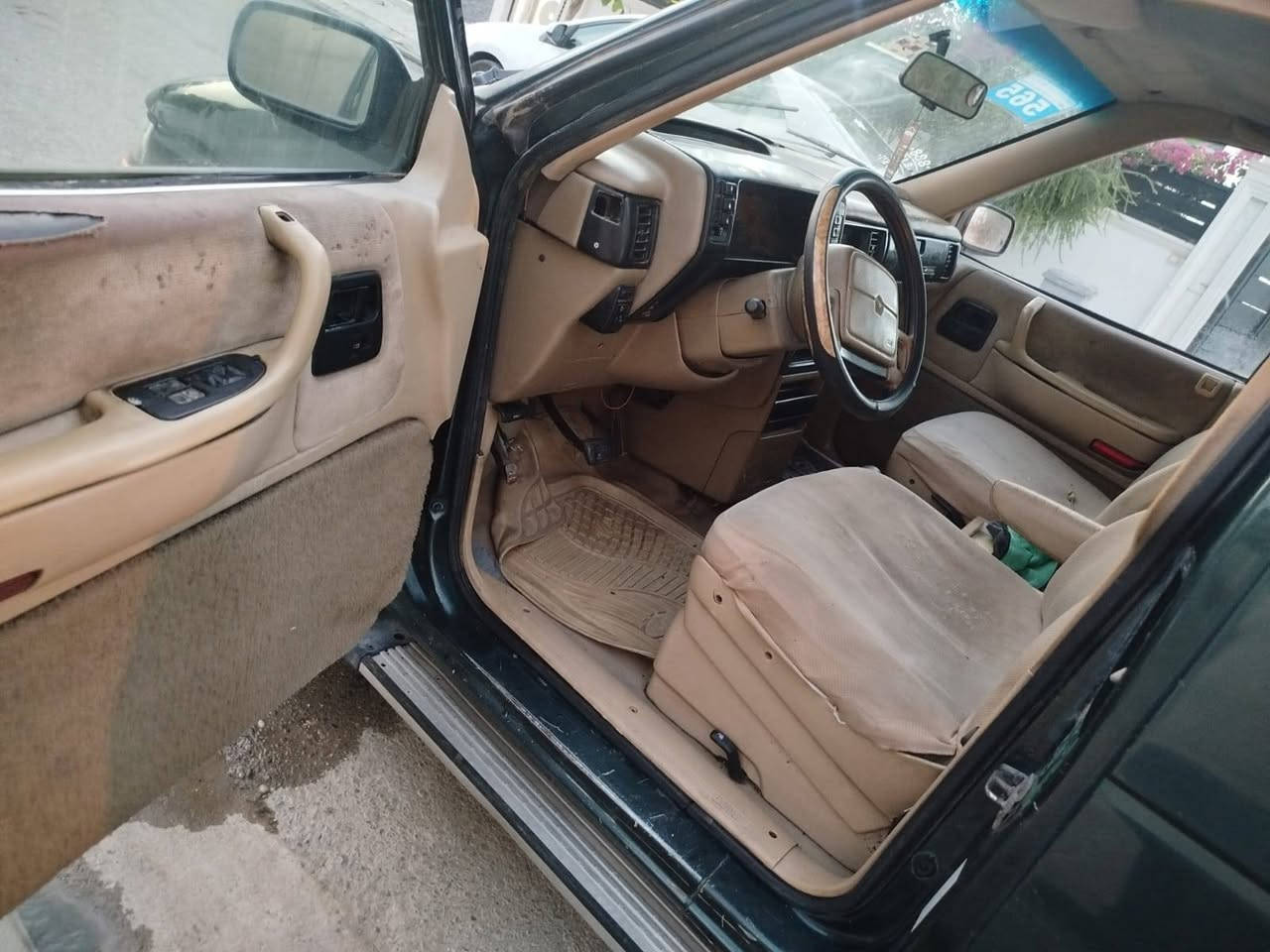 كلايزر موديل ١٩٩٢ محرك وكير كامري تبيرد شغال كير اوتوماتيك سيارة جاهزة طاير جديد صدر امامي وخلفي جديد سنوية مشروع وطني وكوبون بانزين موجود بدون ضرر بدون صبغ كله بلادي سعر ٤٢ ومجال عنوان كركوك شوراو ***********.......*********** كركوك, العراق
