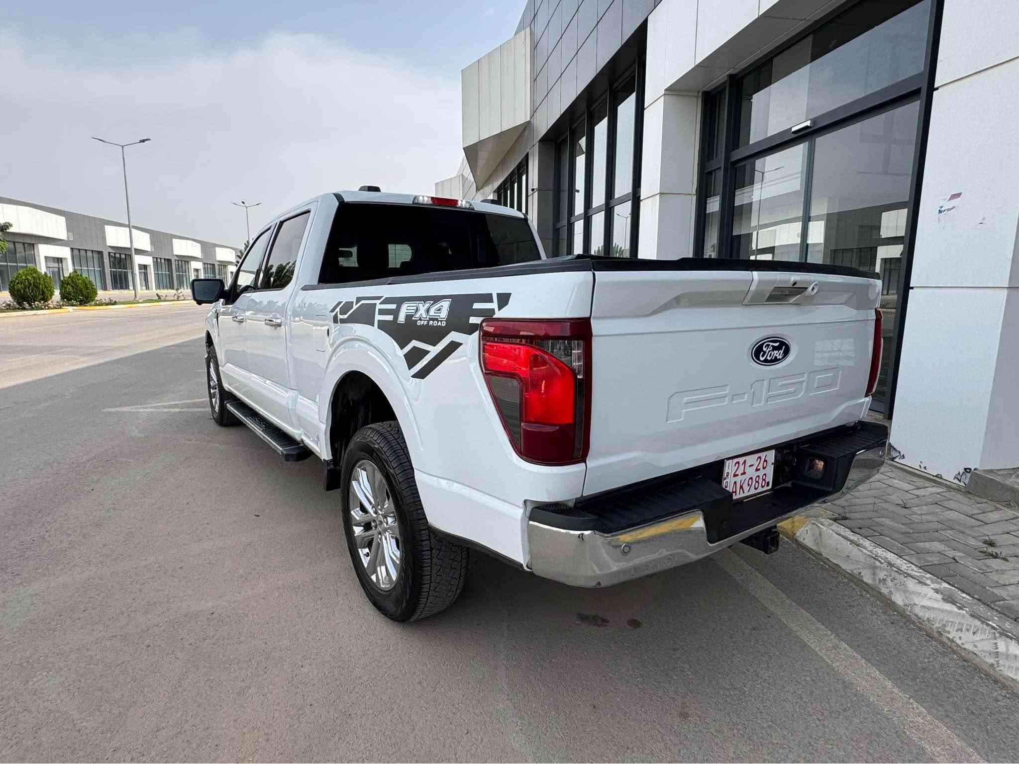 F150 XLT • محرك ٣.٥ • نظام ٤×٤