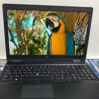 ديل Latitude 5590 • i5 الجيل الثامن • 256GB SSD