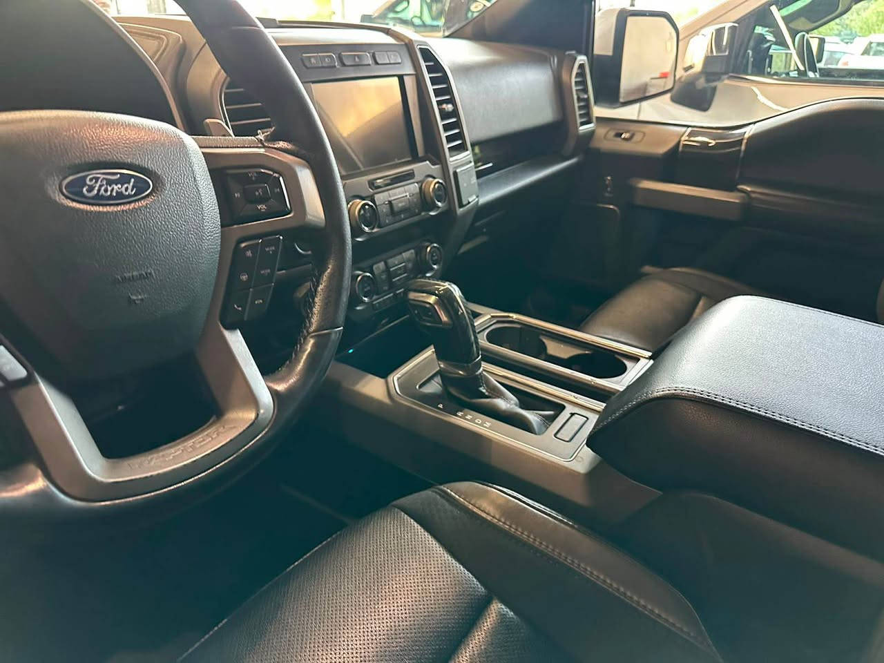 RaptoR_2020☠️

ڕاپتۆر 2020/8
قپات قەپات مواصفوات 6پستۆن توین تۆڕبۆ

٢ پارچەی بۆیاخە دزراوە. لە دوبەی ئەگیان دەحم لیدراوی نیە بە نوقتەش هەموو شتیک جایز نویە ٢٥٠ مەسرەفی نیە 
لەسەر دەقی شریکەیە تازە رۆن بەنص رۆن ئەکسلی و هایدرۆلیک گۆراوە دەعمی نیە 
تەنیا فرۆشتن موشتەری نیت سەری خۆت منیش مەیەشینە 
لەگەل ڕیزم...

تەلەفۆن:***********📞

وەتساپ:***********📱 السليمانية, العراق
