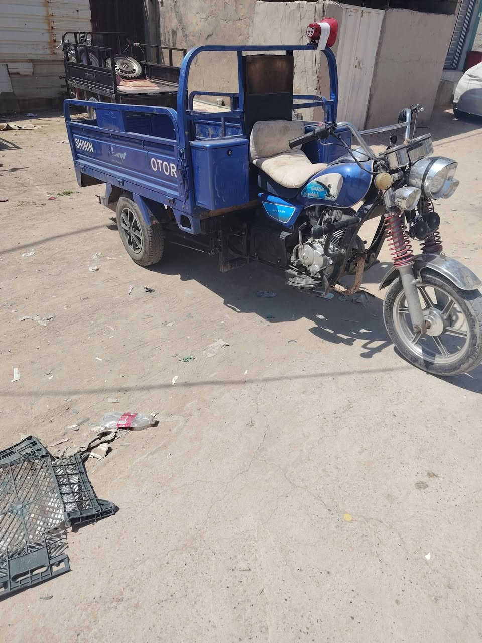 ستوته جمره أوراق استنساخ مكفوله السعر مليون وسبعميه وبيهه مجال بصيط ومكينتهه سته وعشرين مكاتبه مالت مكتب  موديل اتلاثه وعشرين***********
