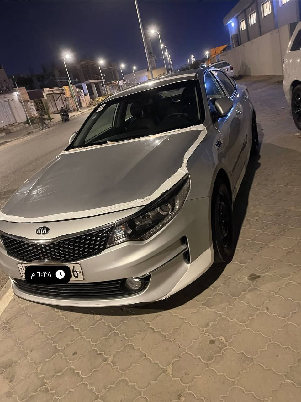 سلام عليكم سياره k5 متوومه غاز ابلاد مديل 2018  كصه جنطه سياره جاهزه السعر 55 وبيها مجال قليل مكانها البصره التواصل واتساب ***********

سياره جديده وجاهزه على اخر حبايه

نص مكتوب في الصور:
- ٦:٣٨ م