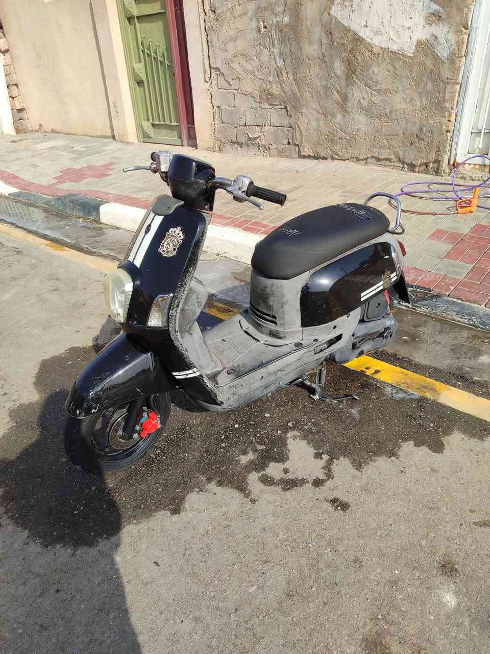 سلام عليكم دراجة بوليس نضيفه صاللها تقريبن 3 طالعه معرض الدراحه برغي واحد مامفتوح بيها دراجة شلعه ومعدل مكاني كربلاء حي العامل سعر 775 وبيها مجال قليل ***********
