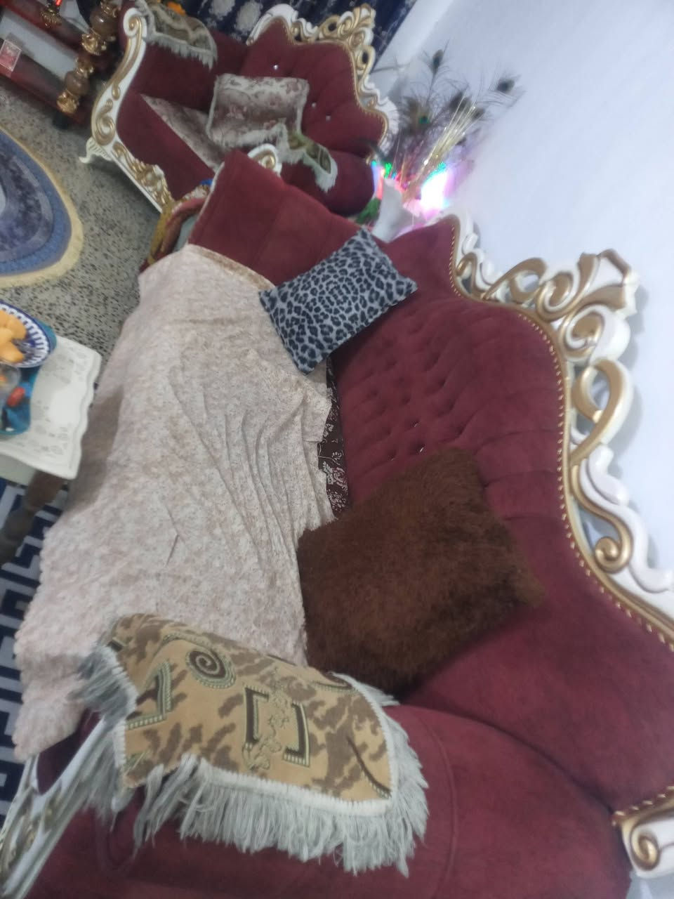 غرفه اخشاب تفصالةثكيله نضافه ٩٠ بلميه ٦ابواب ملحق وتخم عشرمقاعد ثكيل تفصال للبيع كلهن مليون ونص ومجال قليل اليكسر بلحلال لايخابر ..*********** مستعجل
