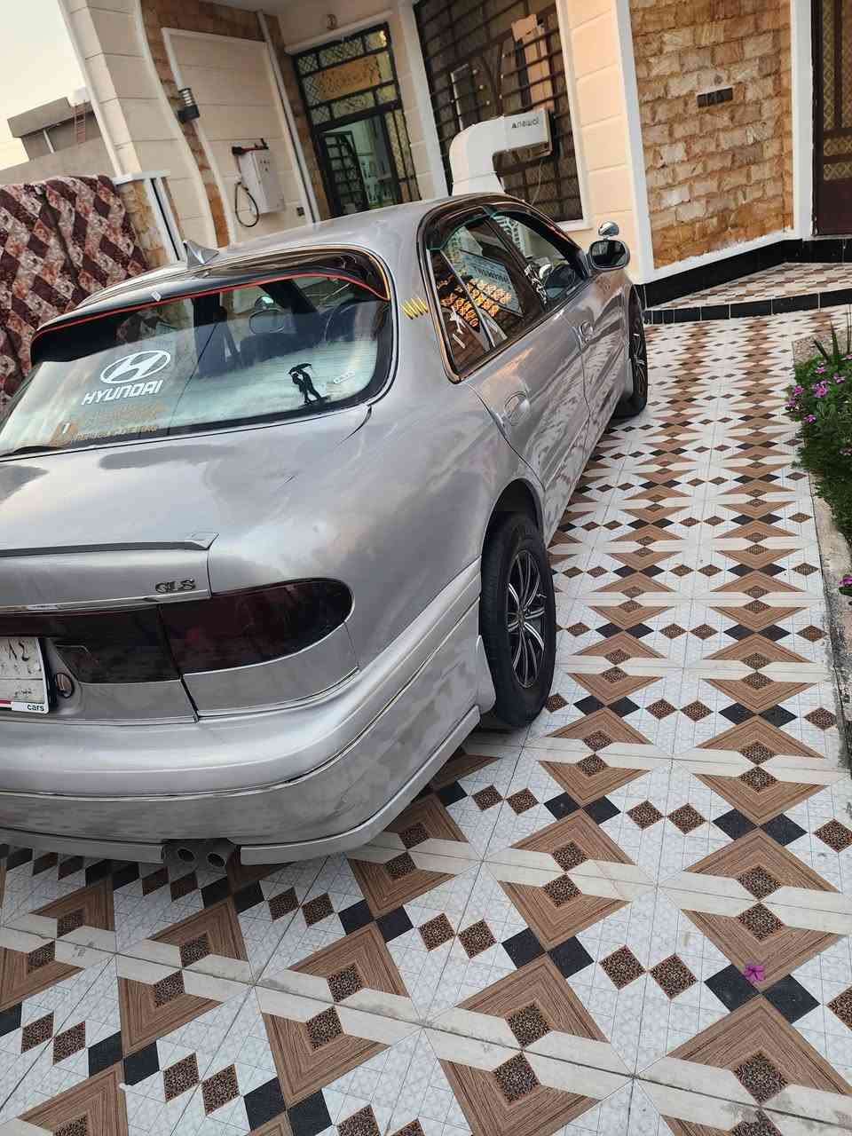 السلام عليكم سوناته البيع موديل 94 سياره جديده خير من الله نقص بس تبريد صدر جديد دخل جديد رقم ديالي كير. عادي محرك وكير كفاله  تحويل مباشر بدون ضربه  صبغ حزام بس بدون حادث  السعر 35 وبيها مجال مكان سياره ديالي شهربان الوجيهيه اي ستفسار تصال بلرقم 7765654044
