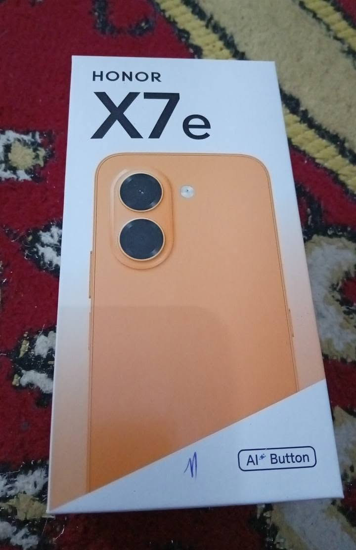 هونر x7e استخدام اسبوع واحد ملحقاته كامله وياه ذاكرة ٢٥٦ للبيع او مراوس بايفون 
*********** واتساب
