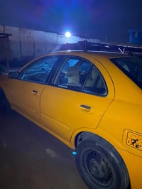 نيسان سني  رقم انبار 2011تايرات نص عمر سياره جاهزه عدا الصدر لامامي فق...