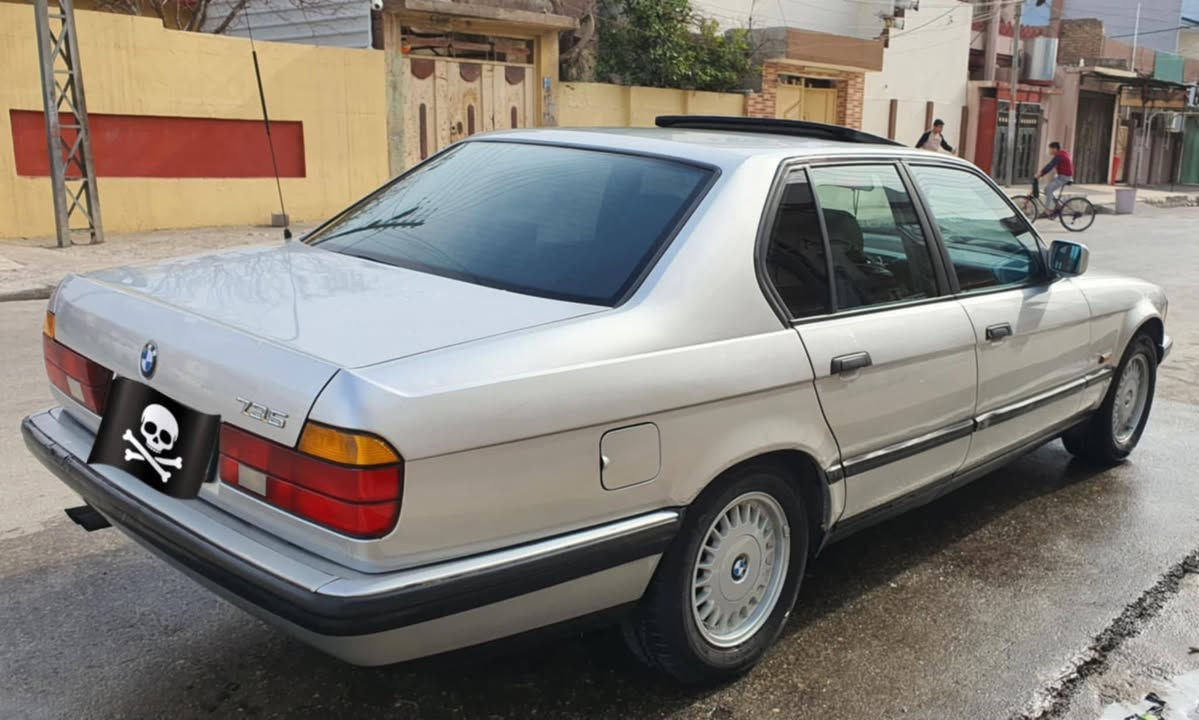 للبيع
بي ام 730 اصل محرك 735

موديل 1992

محرك شرط 6 سلندر

كير ومحرك شرط 

غرفه جلد هيتر 

تبريد تدفئه شغال

كمبريسر تبريد بريفيا 

لايت عالي زينون 

جامات كهرب

دبل جكمجه 

صندوق شفط 

رقم نينوئ مسطره با اسمي  

البيع تحويل فقط بدون وكاله 

مكان السياره موصل الجانب الايسر 

اللاستفسار الاتصال على الارقام التاليه 

سعر السياره (  50 $  ) وبيها مجال بسيط بالسعر  

***********

***********
