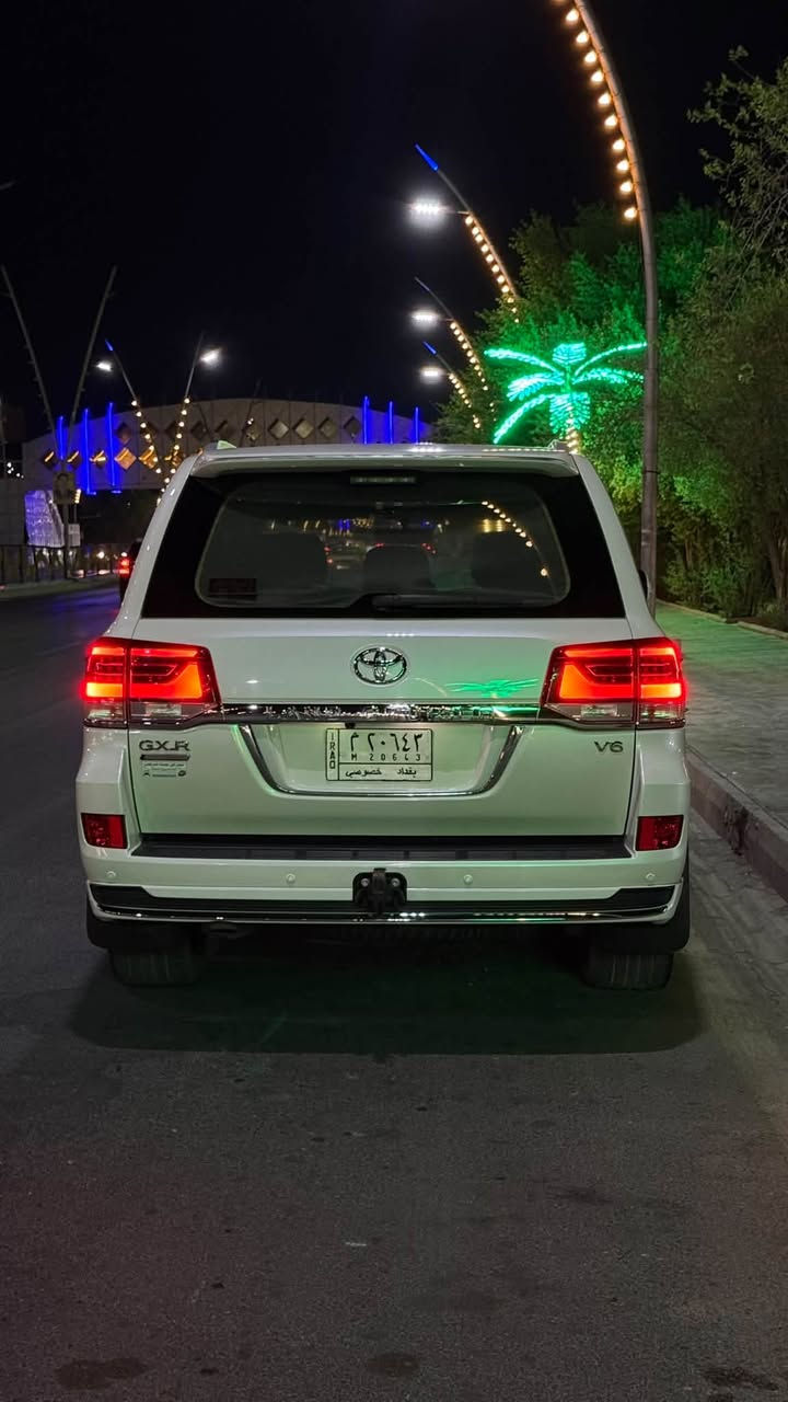 لاندكروز GXR • ٢٠٢٠ • رقم بغداد