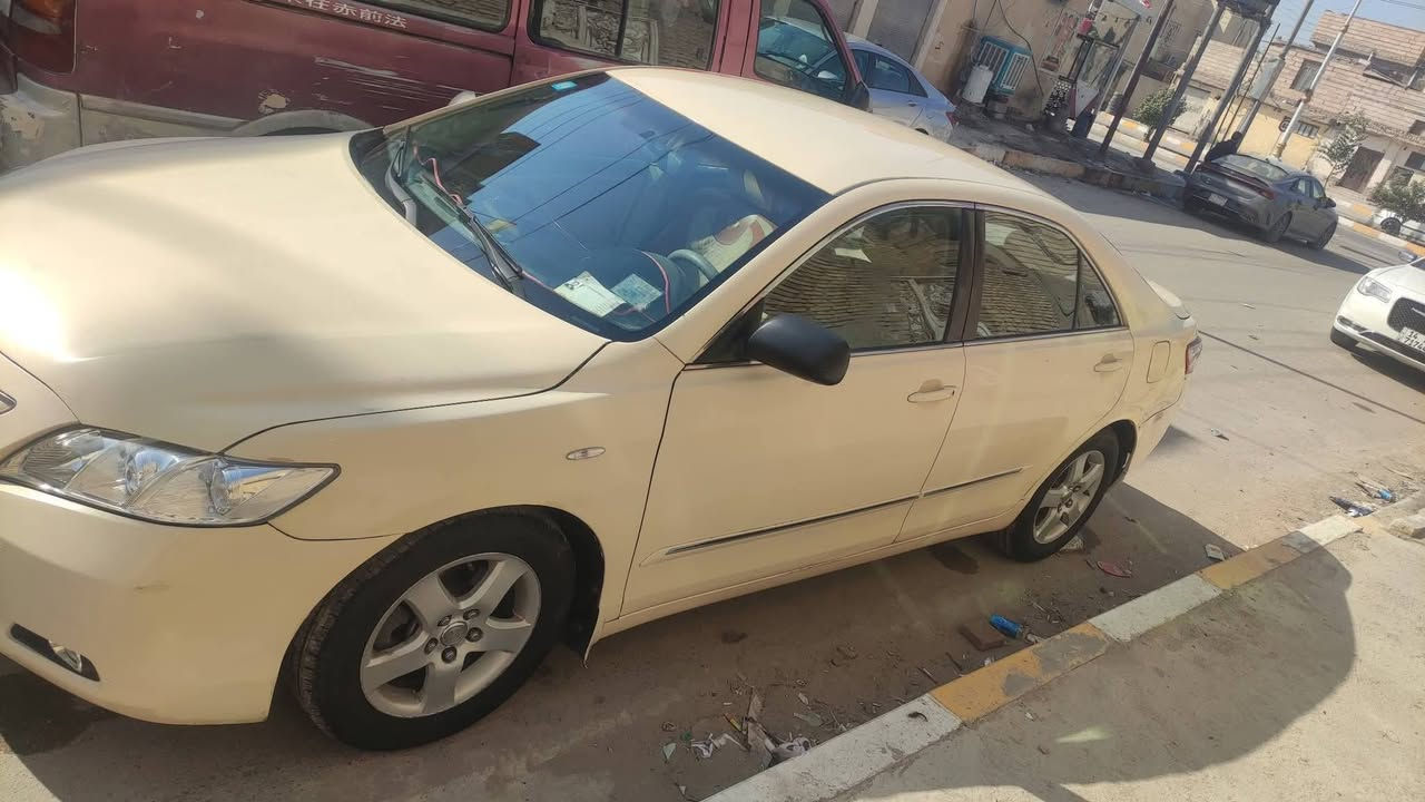 كامري 2007 خليجي ضربتها جنطه 
محرك ٢.٤ بلاد تبريد حداديه مداور كلشي جاهز 
المكان ناصريه اريدو قرب مستشفى القلب السعر  ٧٨ 
للاستفسار ***********
