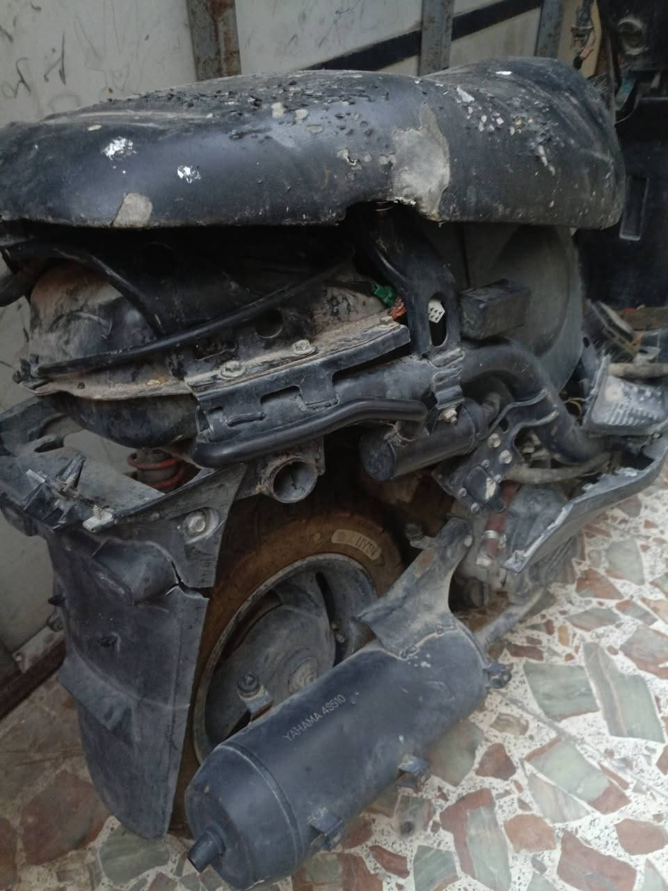 السلام عليكم دراجه بريز للبيع طافيه العنوان بغداد الامين***********@
