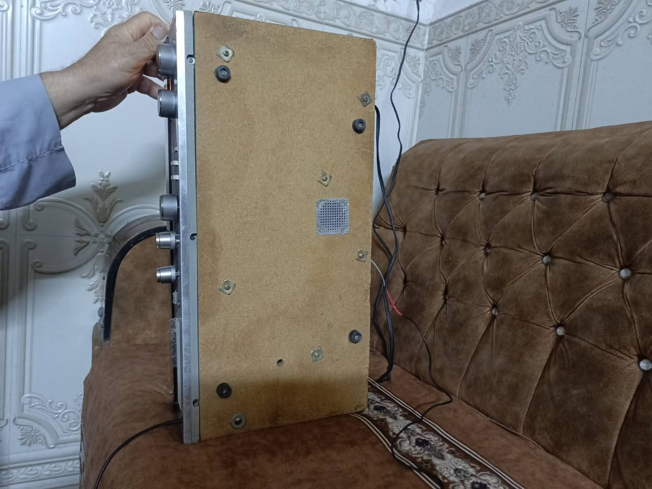 مسجل BENYTONE ياباني نظيف بلادي شغال مسجل واواكس وكاترج والراديو صوته ناصي بس القبق مال  الكاسيت ماكو السعر 65 مع التوصيل الاستفسار على الرقم ***********
