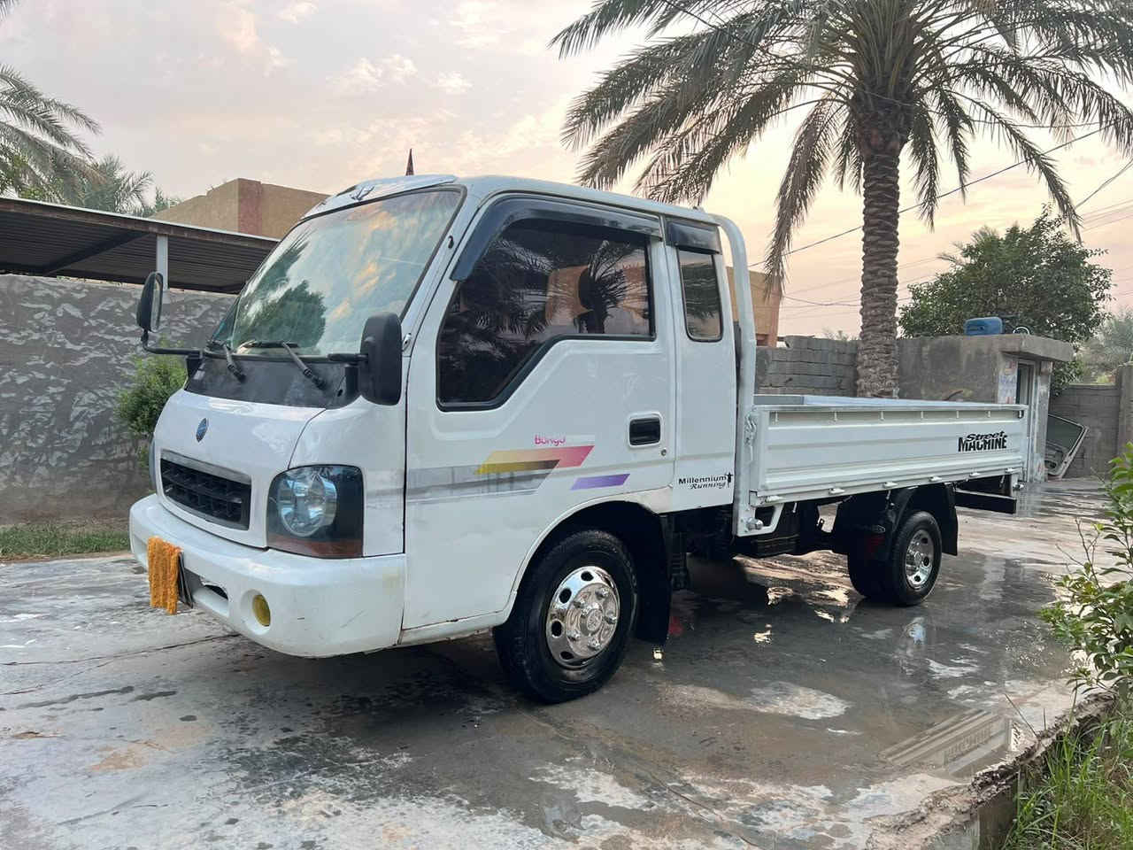 فونتيرا • ٢٠٠١ • مكفولة
