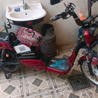 سكوتر كهربائي • نظيفة جداً • النجف حي العسكري