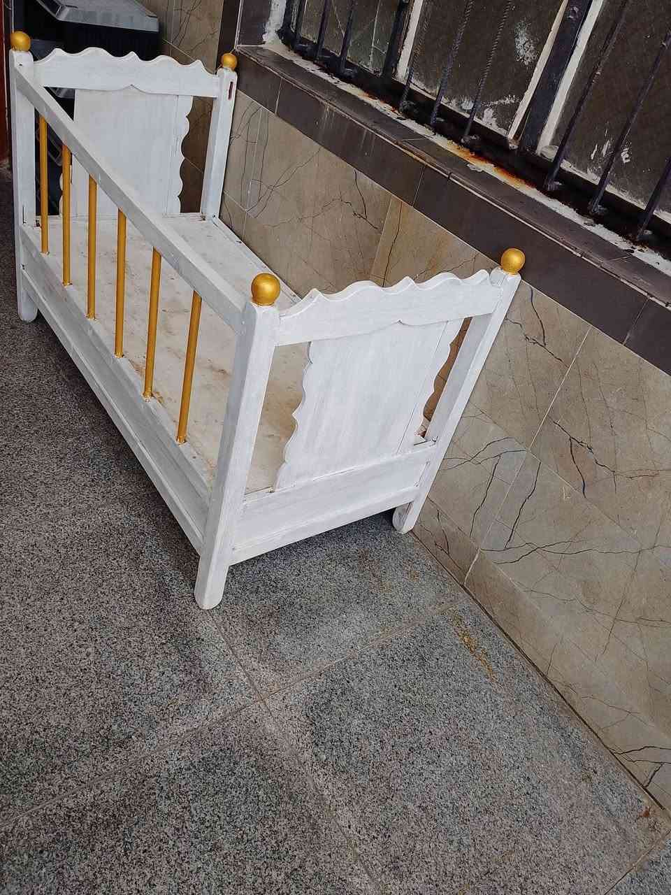جربايه طفل طبيره وجديده ونضيفه مكاني ناصريه صالحيه ***********

