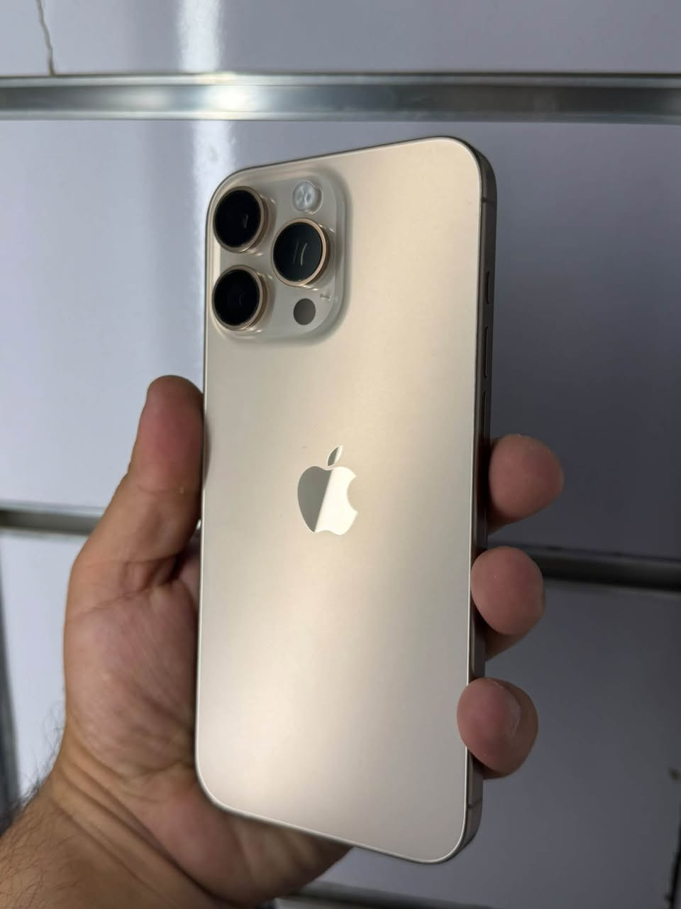 iPhone 16 Pro Max
" ايفون 📲16 برو ماكس 

" اللون المميز 

" بطاريه 🔋94 عدد الدورات  442

" ذاكره 256 

جهاز ( تك سيم  ماستر عربي شرق اوسط)

"شخط واحد ما بي اخو الجديد

"مكفول كفاله عامه من فتح وتصليح

السعر / خاص او اتصال 

العنوان / موصل حي السكر

للتواصل / *********** واتساب او اتصال عل رقم

 واذا ماعجبك الجهاز تاخذ الاحسن منه يارب
