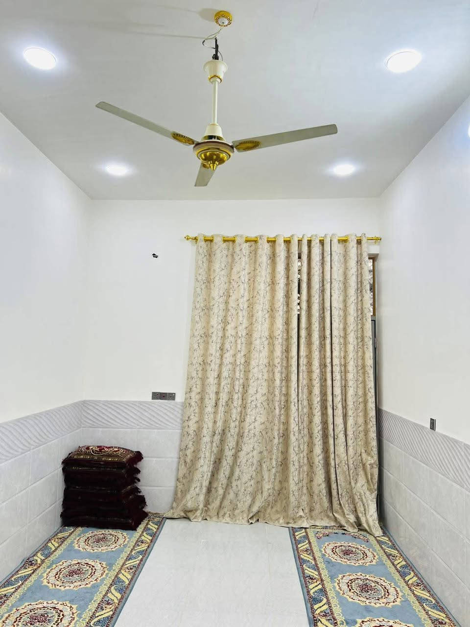 بالنداء شارع قنبر • ١٠٠م • شغل هندسي