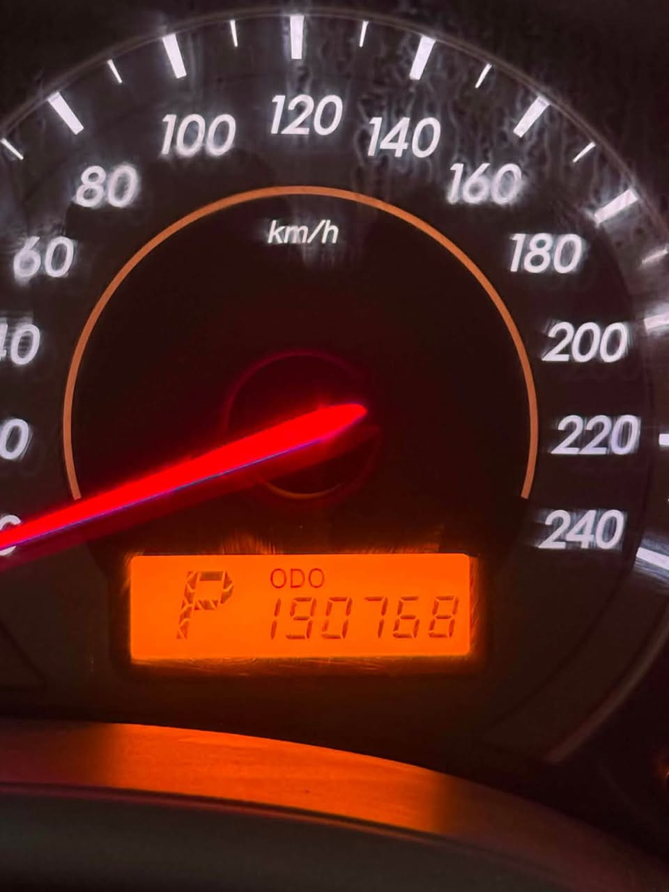 كورلا 2010 محرك 1.8 بدون صبغ
ماشية 190 الف KM 
محرك وكير بشرط
مكانه السليمانية
سيارة بيه 2 مكان بارد
سيارة حيل حلوه ونظيفه  
السعر 115 وبيه مجال 
للاتصال ***********

