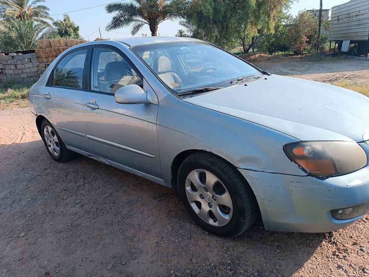 كيا اسبكتر2007 بدون ضربه طخه بخشم الجاملغ ومبدل جاملغ وبنيد وصاير بيهن جراد مثل ماموضح بصوره بدون دواخل محرك مامفتوح محرك وكير مكفولات تخم تاير صدر جاهزه رقم بغداد بسمي مكان السياره ابوغريب 
للاستفسار ***********
