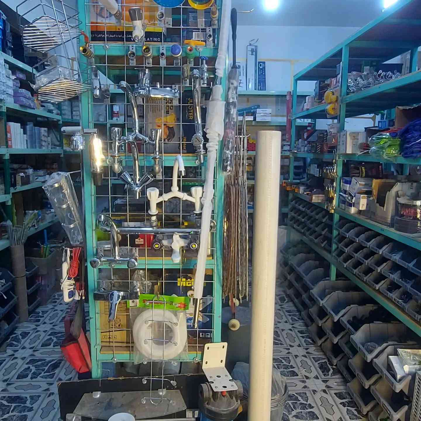 تحية طيبه متابعينا التخفيض مستمر في محل ابو صالح  جميع البضاعه الموجوده داخل المحل وباسعار جدا مناسبه وتوجد تخفيضات خاصه لجميع  المحلات التجاريه
للتواصل والاستفسار الاتصال على الرقم التالي ***********
الانبار حديثه سوق حديثه المركزي مقابل جامع عبد الرحيم

