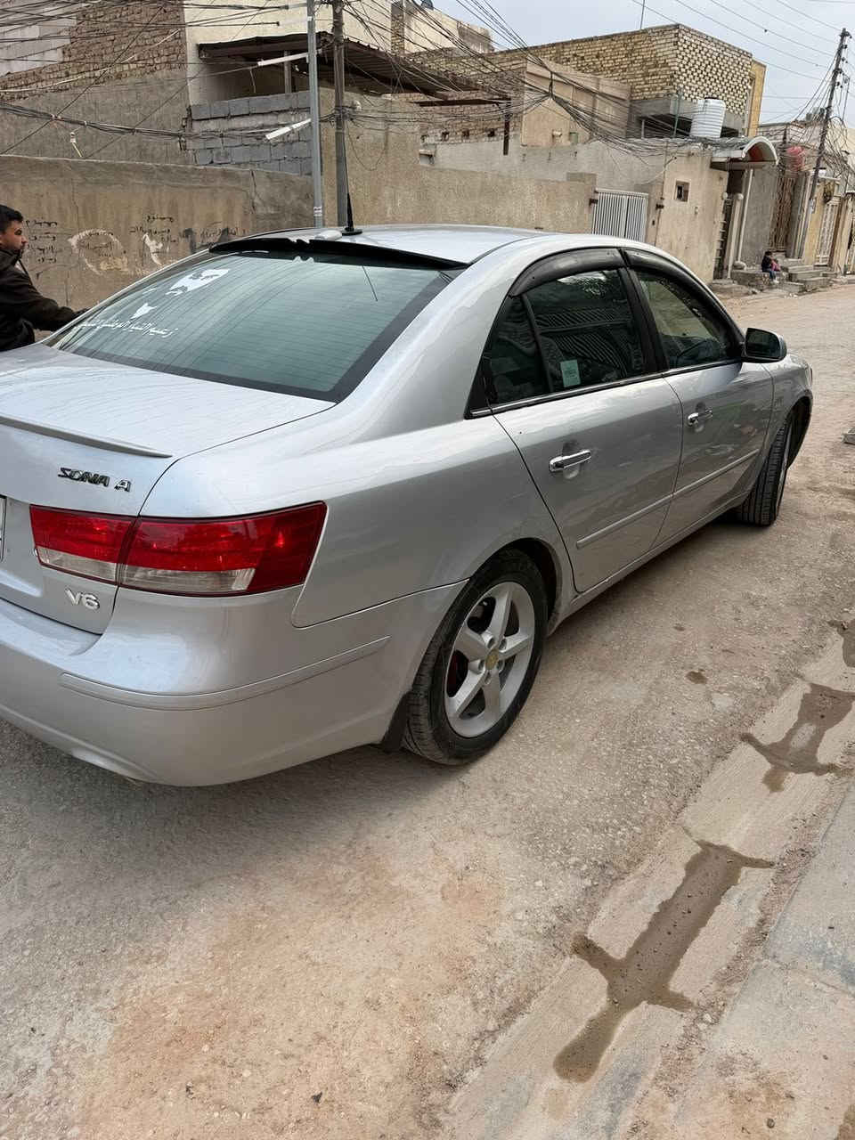 شوف هاي اللوحة الفنية
سلام عليكم سوناتا موديل 8 محرك 6السيارة جديدة حيل مال جناي تاخذهه ماتصرف عليه ربع كفالة كير ومكينة وحداديه وتبريد جاهزه على آخر حباية كشر يخبل صفاح موس الله شاهد السيارة شرط المداور بسم ابن عمي شرط شرط المداور ثاني يوم بسمك السياره والسونار موجود يمك ب المنشور 
السعر 97 وبيه مجال بسيط 
عنواني النجف الأشرف 
***********
