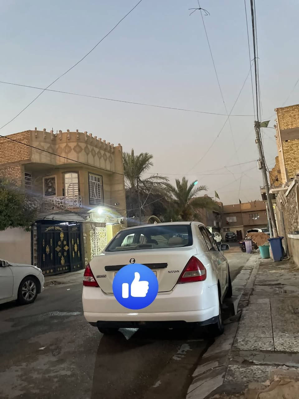 سلام عليكم نيسان تيده موديل ٢٠٠٨ سياره خير من الله المكينه والكير بيه زوج تاير جدد صدر جديد وبيه نقص نواعم مكاني شعله ***********
