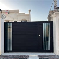 أبواب • حسب الطلب • تصميم وتنفيذ