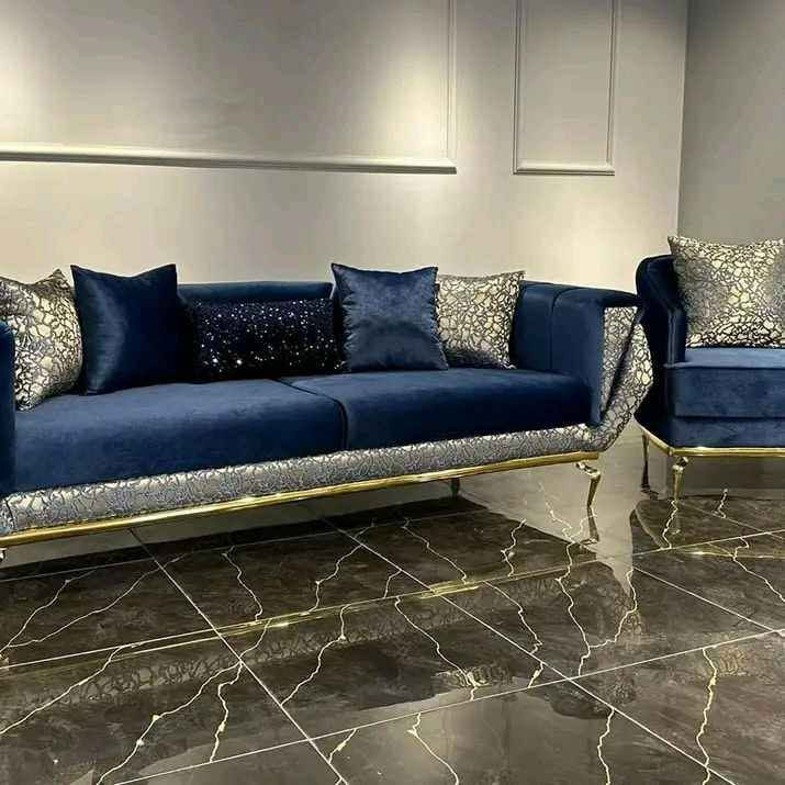 عرض لمدة  اسبوع 😍😍

موديل لولؤه

تخم شغل عراقي موديل تركي عشر مقاعد خمس قطع   قنفتين ثلاثي وقنفه ثنائيه وكراسي عدد 2اضافه  كوشات هديه عدد 6

10مقاعد 
8مقاعد 
7مقاعد 
  5مقاعد 

خمس قطع اثنين كبيرة ثلاثيه وحده وسط ثنائية و كرسيين مع كوشات عدد 6
جميع الالوان متوفره
توصيل متوفر لجميع محافضات العراق 

القاعدة خشب كله بلوك 18مل
القماش چگور قديفه ثكيل او حسب الطلب متوفر انواع الاقمشه 
الاسفنج مميز اول مضغوط علو الاسفج 7سم 

❇️قياسات القنفات ❇️
190سم  القنفه الكبيرة ام ثلاث مقاعد 
150 سم القنفه الوسط ام مقعدين 
75 سم  الكرسي

العمق الكلي للتخم  75 سم عرض المقعد الصافي
ضمان حقيقي للامانه 5سنوات 

❌❌❌لا تدفع المبلغ اذا  اجاك يختلف عن الصورة❌❌❌

للحجز ارسل
الصورة 
والاسم 
ورقمين موبايل
والعنوان
على الخاص بغداد, العراق

نص مكتوب في الصور:
- ALMUHANDIS GROUP ***********_***********