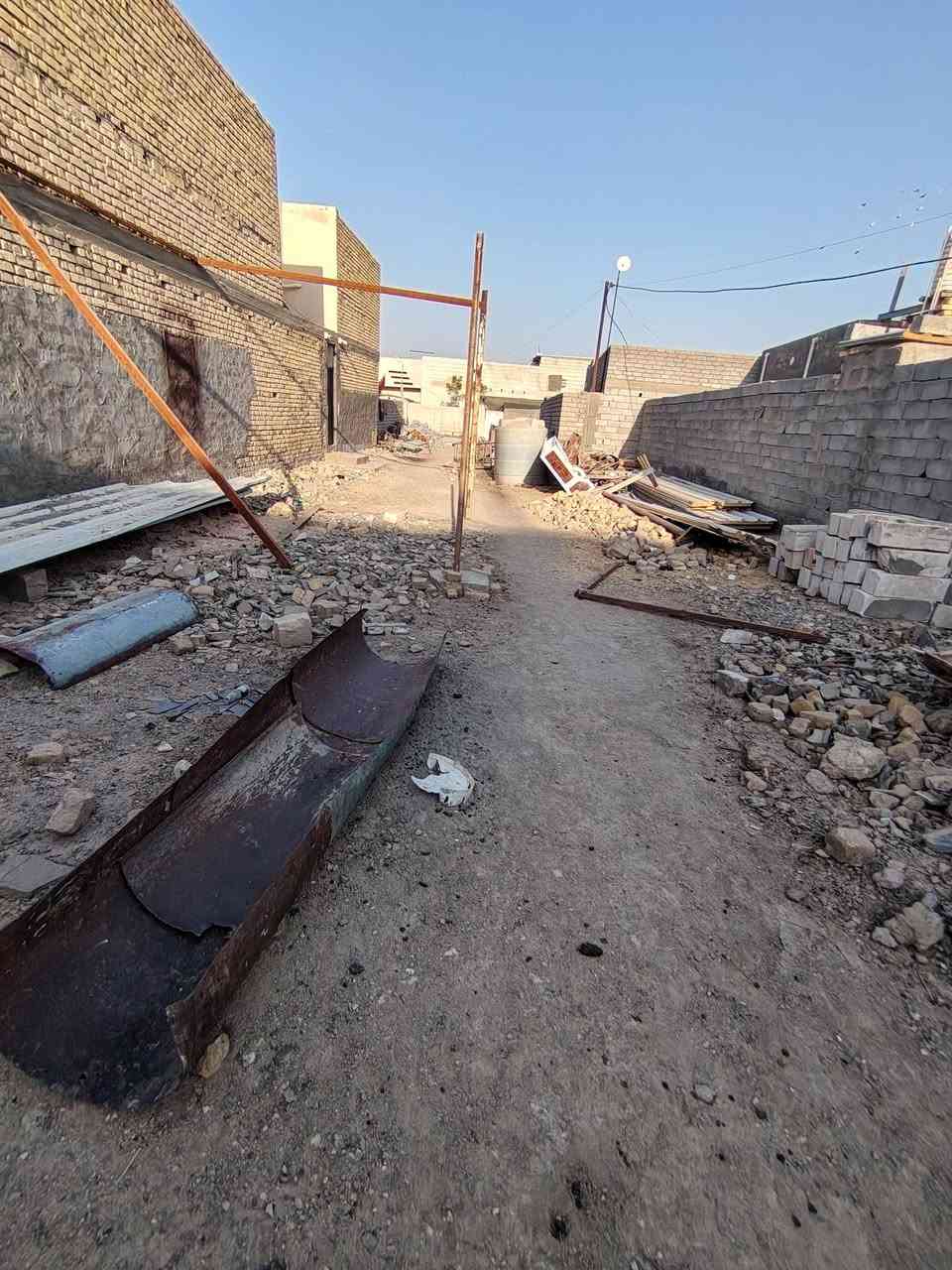 سلام عليكم قطعه للبيع مكان حي زهراء مسجله بل بلديه واصلها كافه خدمات بسعر مناسب للاستفسار ***********
