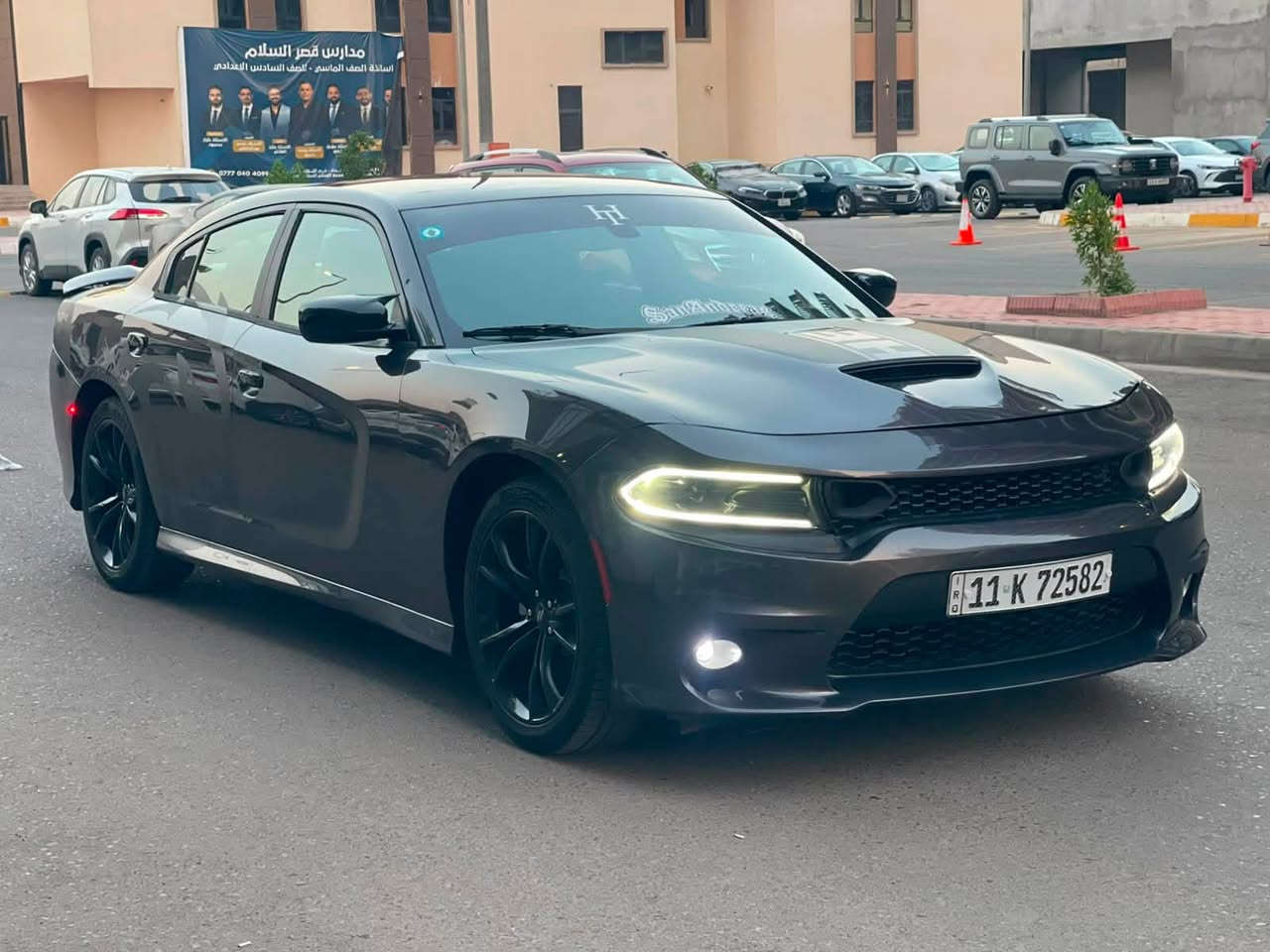للبيع جارجر موديل ٢٠١٥ وارد امريكي
محرك ٣٦٠٠ تو ويل مواصفات الجارجر الاعتيادية
رقم بغداد مجددة السنوية والارقام والهزة تحويل مباشر
كير محرك حدادية تبريد كفالة ادامة بالكامل جديدة  
كلين بدون حادث ولا صبغ ولا ايرباك فقط بارد ٣ مكانات تقريباً 
البنيد الاصلي موجود جديد لوك وصبغ الدعاميات سبب التحديث
سيارة جاهزة وناصبة السعر النهائي ١٥٨ من الاخير قفل
مكانهه بغداد ضباط الجهاد ***********
