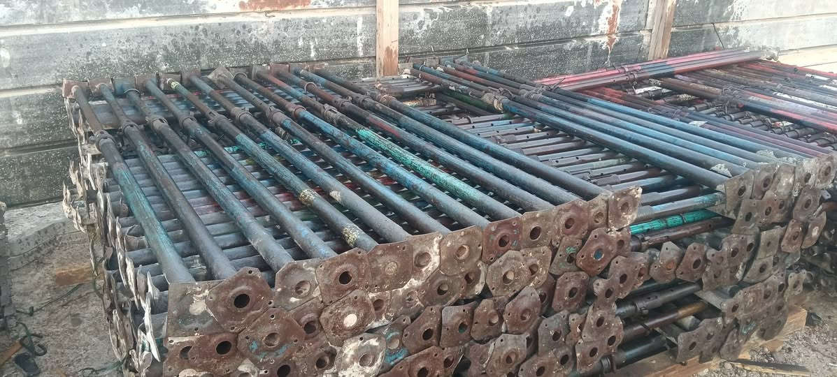 السلام عليكم جكات للبيع عجمان ابو ورده العدد 200جك ابو حاضن 200جك بغداد الحسينيه ***********

