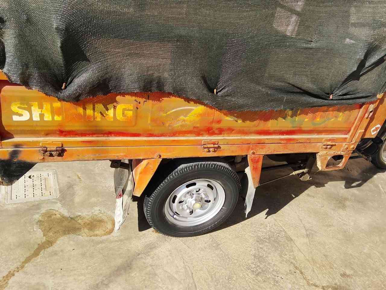 ستوته للبيع موديل 10كل عيب مابيه السعر900بيه مجال***********

