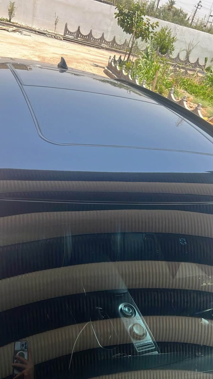 السلام عليكم - ماشاء الله
‏Genesis GV70

 

موديل: 2025- ماشية: 35 الف فقط

مكينة: V4 2500 Turbo - نظام: فور ويل دفع رباعي

وارد امريكي حادثها حلو ( رقم الشاصي موجود بل بنشور )

كير مكينة كفالة كلها بلادي برغي ممفتوح بالسيارة ✅

المواصفـات 1/1

. سقف بانورامــا

. تحكم بالسيارة عن طريق البصمة (تقديم رجوع)

. كيج الكتروني ديجيتال

. شاشة تبريد لمس + تحكمات لمس

. كشنات حار بارد + ستيرن كهربائي و هيتر

. كير مووس + مووس تحكم شاشة

. دشبول ليزري اضائة داخلية متعددة

. داخل السيارة    (اسود )

. خمس كاميرات محيطية 360 درجة

. حساسات امامي خلفي

. كاميرا الاشارة بالكيج

. رادار امامي + رادارات محيطية 360 درجة

. قيادة ذاتية + تنبيه الخروج عن المسار

. عدسة عين تنيه القيادة

. صندوك كهربائي فتح ذكي

. نظام سستم صوت 16 سماعة Lexicon

. نقاط عمياء جانبية

. دسكات بريمبو بلادي فجوج (احمر)

. كشن خزن ميموري

. احزمة الامان كهرباء

. نقاط عمياء جانبية

. هاند بريك بصمة + Auto Hold

. شاحن واير لس

مري شفط قلاب

. دخول ذكي عن الاقتراب مع انارة ترحيب ارضية

. انظمة قيادة Eco - Comfort - Sport - Costume

مواصفات هواية

رقم  بصره كتاب شهداء 

السعر: 310 بيه مجال حك جيتك💵 وماكو بهيج نظافة بهذا السعر

بصره قرنه. 

*********** 
 ثاني واتساب 
***********
